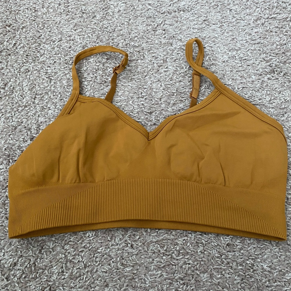 Lululemon Ebb To Street sports bra